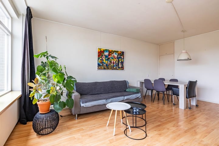 Foto 2 van Zonnelaan 60