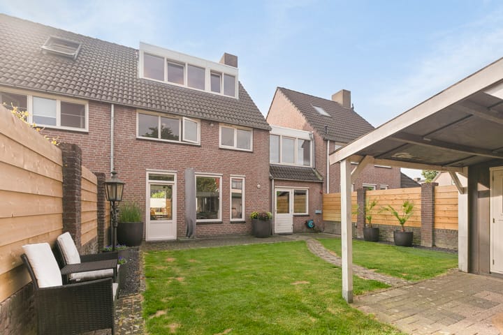 Foto 31 van Ridder van Dinterstraat 23