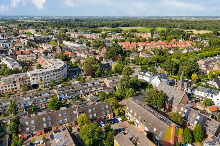 View photo 24 of Constantijnstraat 20