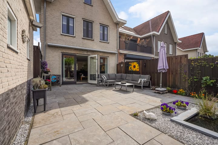 Foto 17 van Rietsingel 22