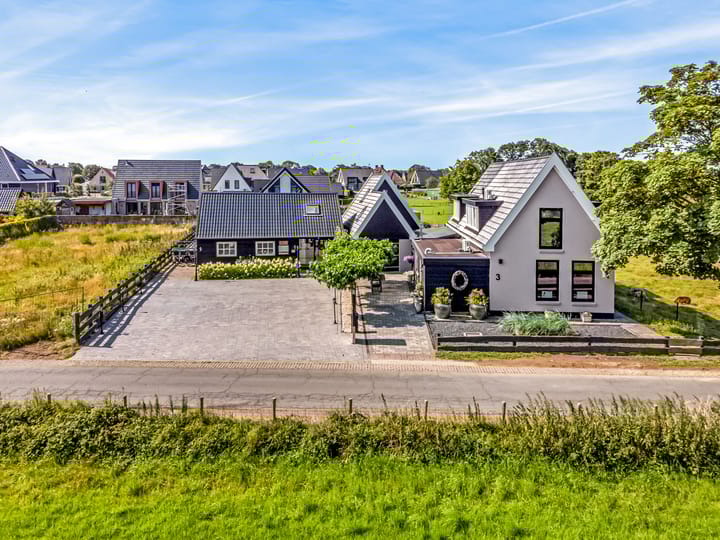 Foto 1 van Dronenlaantje 3