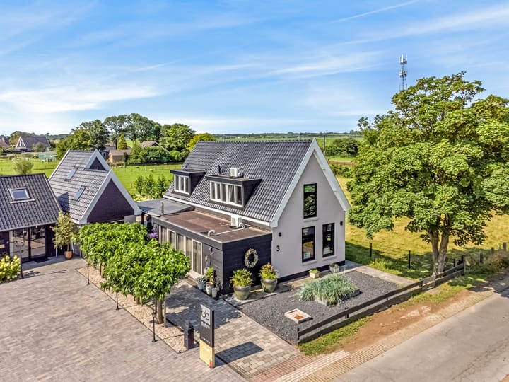 Foto 76 van Dronenlaantje 3