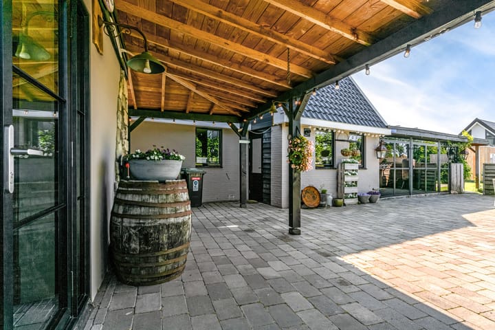 Foto 81 van Dronenlaantje 3