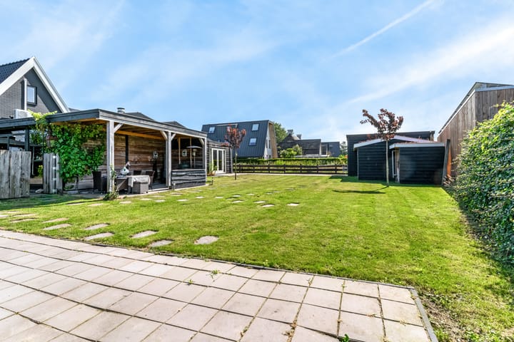 Foto 85 van Dronenlaantje 3