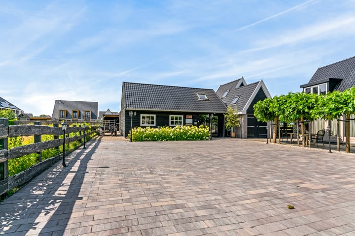 Foto 95 van Dronenlaantje 3