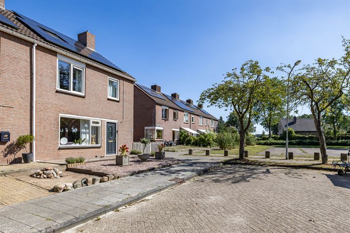 Bekijk foto 10 van Tortelstraat 7