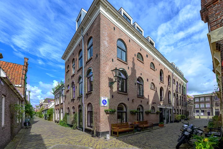 Foto 1 van Sint Annastraat 2-A