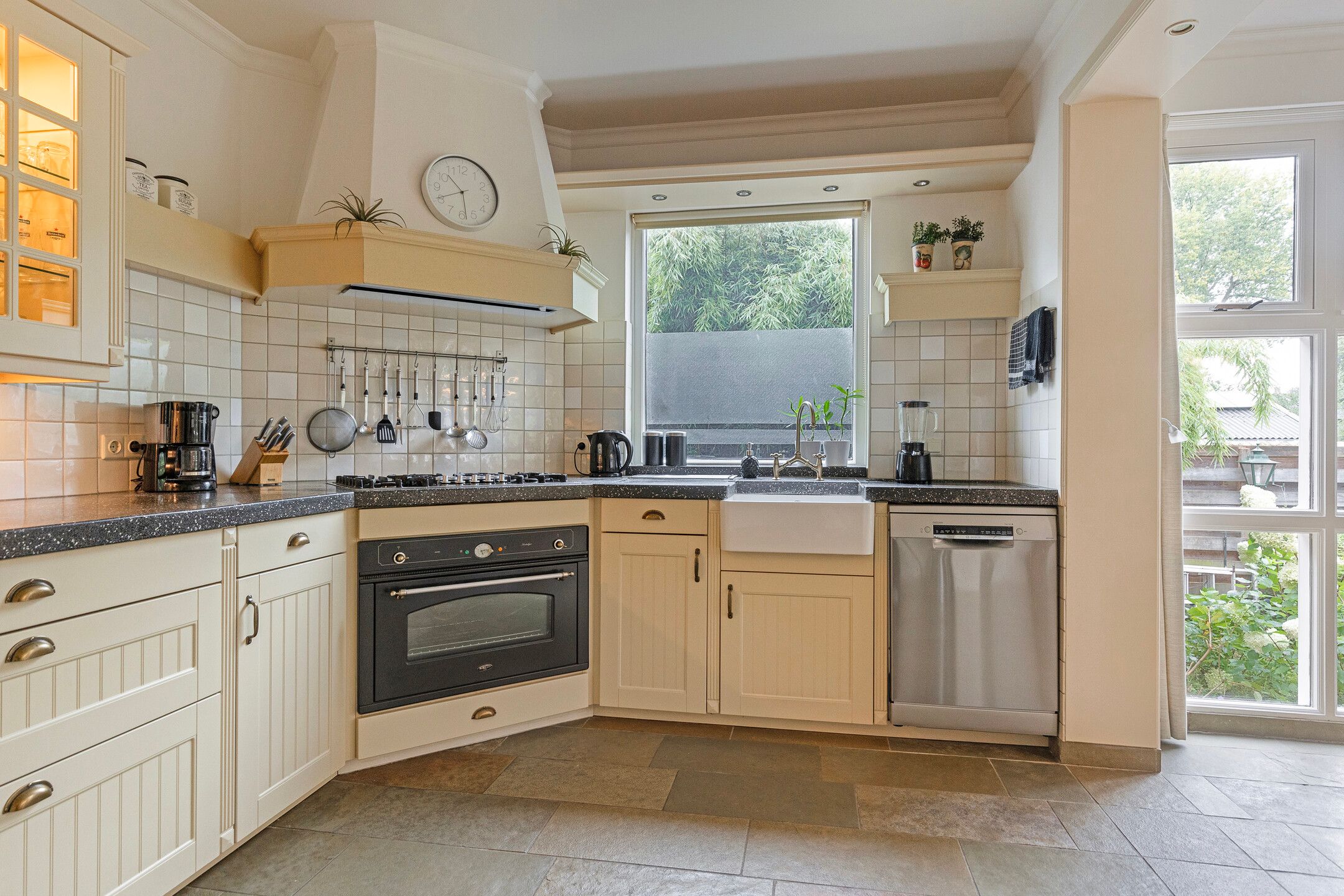 Foto 18 van Stationsweg 15