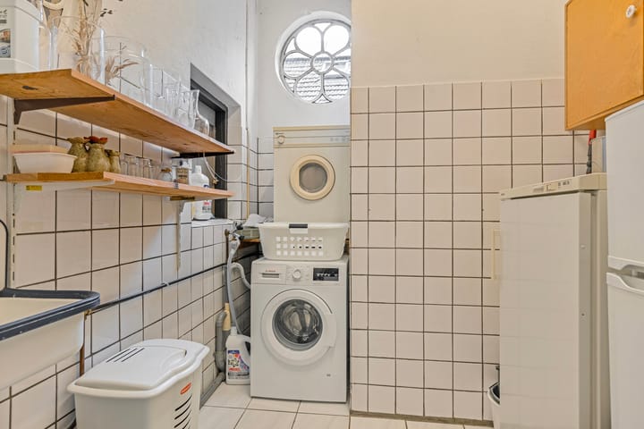 Photo 24 of Stationsweg 15