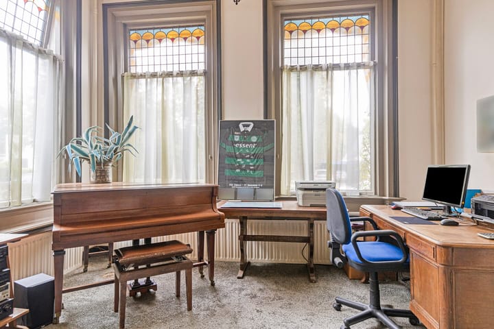 Photo 26 of Stationsweg 15