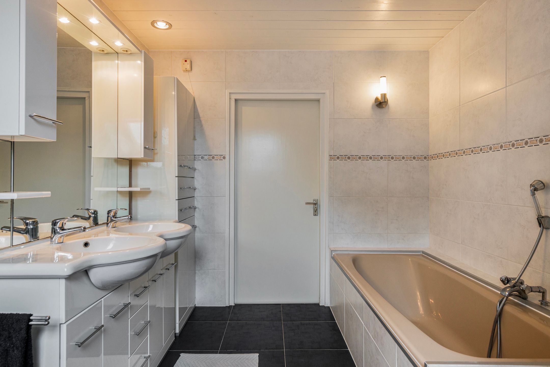 Foto 39 van Stationsweg 15