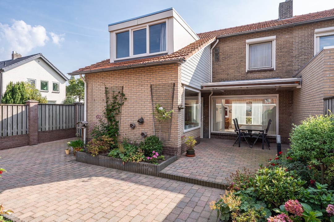 Photo 37 of Weverstraat 7