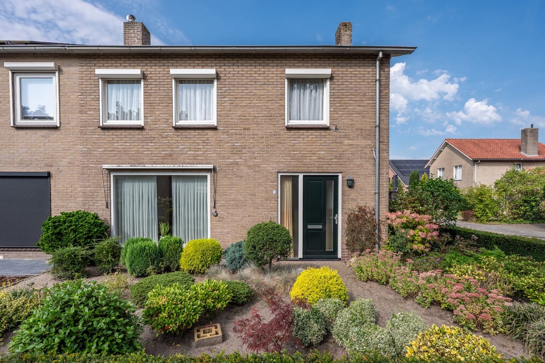 Photo 41 of Weverstraat 7