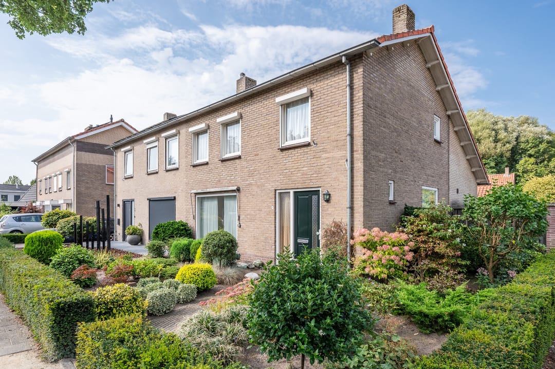 Photo 43 of Weverstraat 7