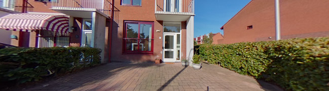 Bekijk 360° foto van voortuin van Ade 7