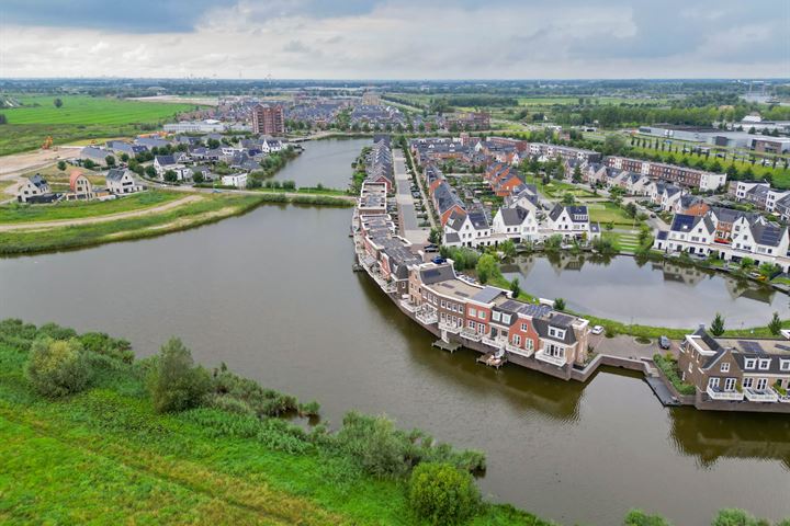 Bekijk foto 44 van IJsseloogwal 53