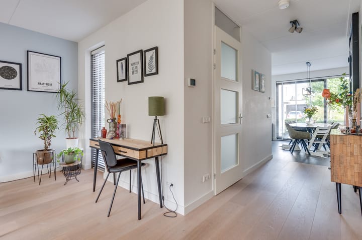 Foto 12 van Viervleklibel 9