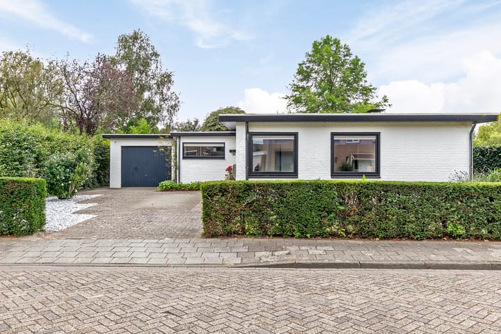 Foto 6 van van Middelhovenstraat 36