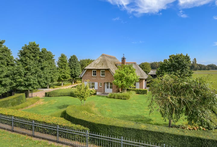 Foto 1 van Moerdijkse Postbaan 111