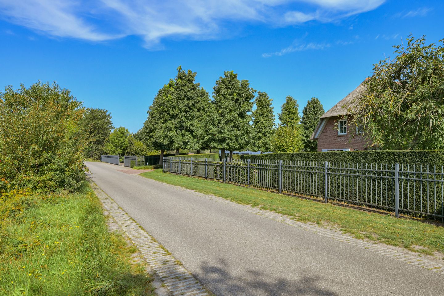 Foto 64 van Moerdijkse Postbaan 111