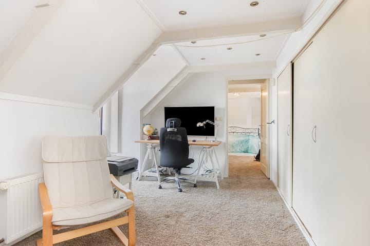 Foto 28 van Voorstraat 26-A