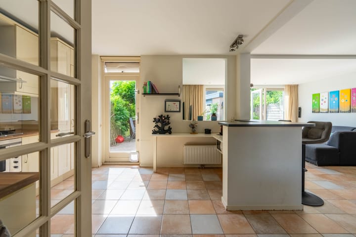 Foto 2 van Carry van Bruggenweg 13