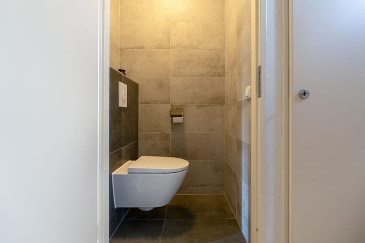 Foto 12 van Carry van Bruggenweg 13