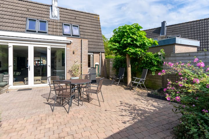 Foto 24 van Carry van Bruggenweg 13