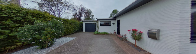 View 360° photo of Voortuin of van Middelhovenstraat 36