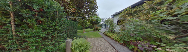 View 360° photo of Achtertuin of van Middelhovenstraat 36