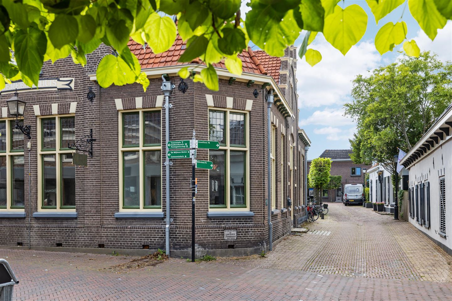 Bekijk foto 3 van Kerkstraat 1