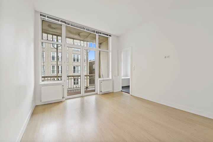 Foto 23 van Rotterdamsestraat 3