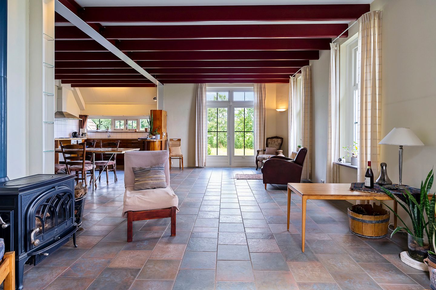 Photo 19 of Bartlehiem F 73