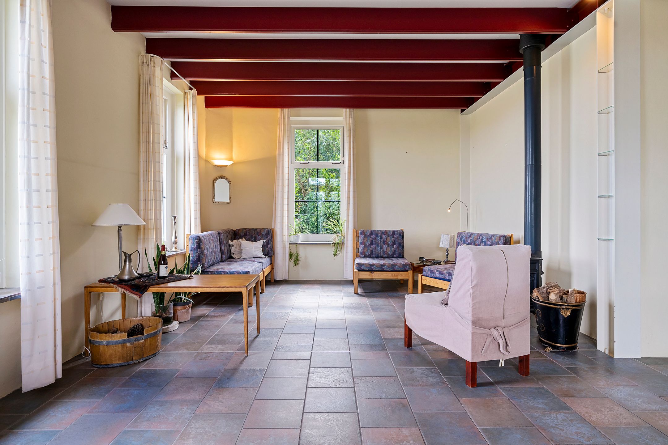 Photo 18 of Bartlehiem F 73