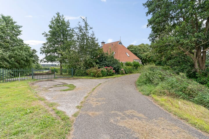 Foto 60 van Bartlehiem F 73