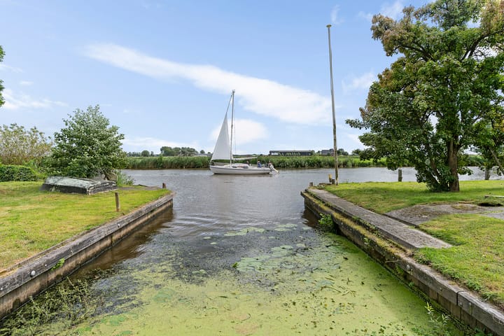 Foto 65 van Bartlehiem F 73