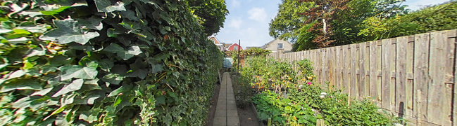 Bekijk 360° foto van Achtertuin van Zomerstraat 5