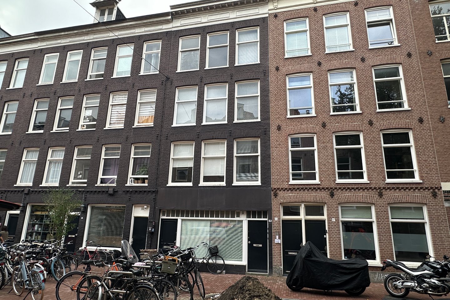 Bekijk foto 1 van Saenredamstraat 52-1