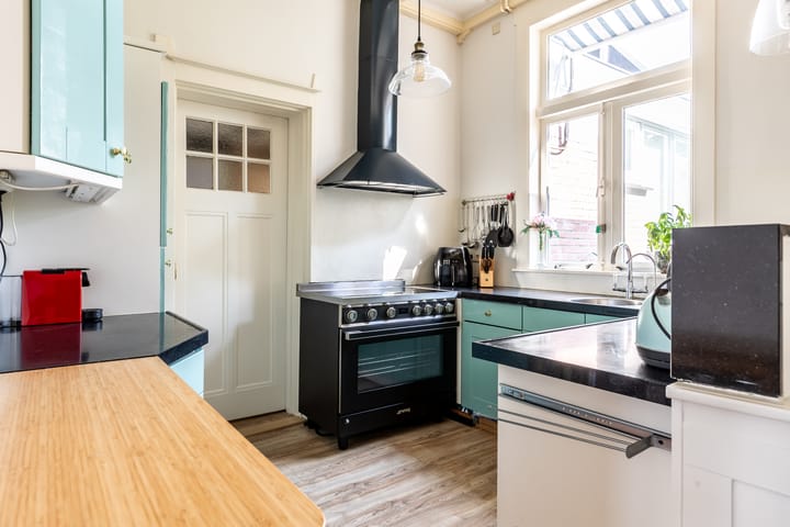 Foto 15 van Zandvoortweg 9