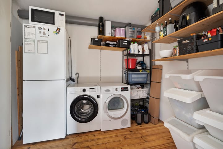 Photo 10 of Heugemerstraat 92