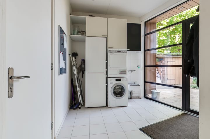 Foto 30 van Oranje Nassaulaan 12