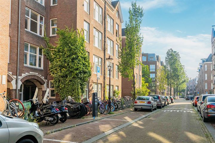 Bekijk foto 28 van Madurastraat 73-A