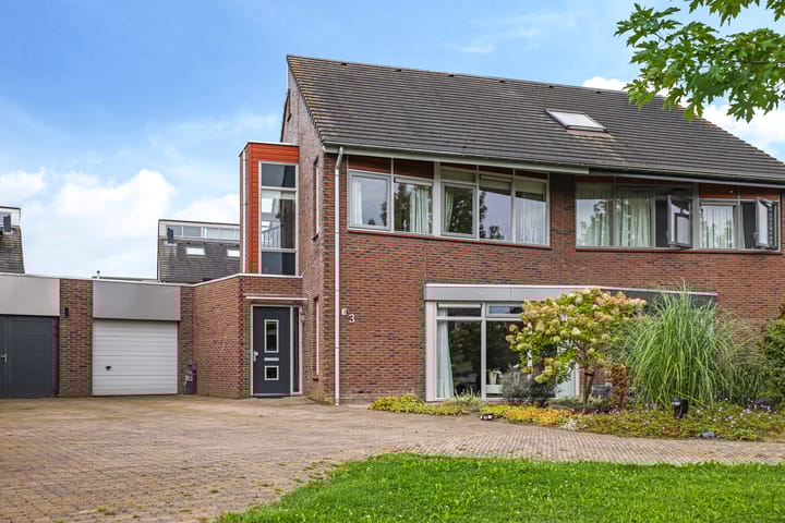 Photo 1 of Wethouder Schaarsstraat 3