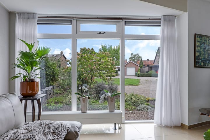 Photo 12 of Wethouder Schaarsstraat 3