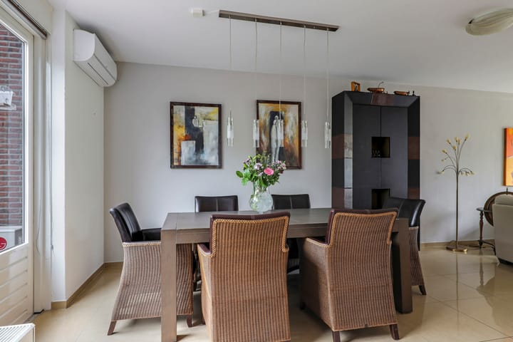 Photo 16 of Wethouder Schaarsstraat 3