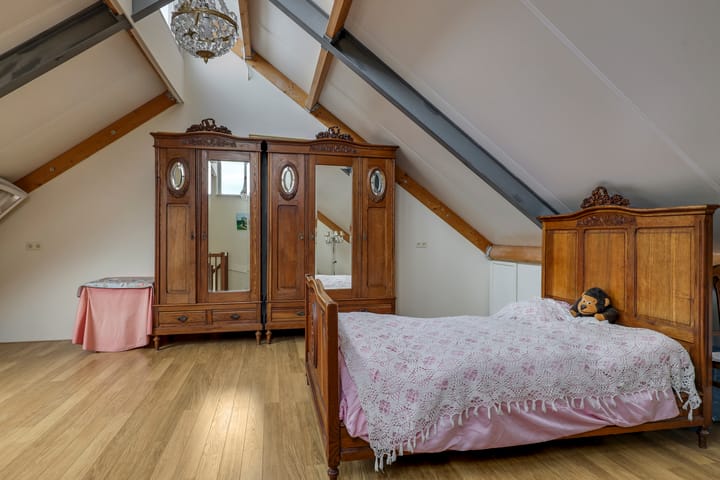 Photo 36 of Wethouder Schaarsstraat 3