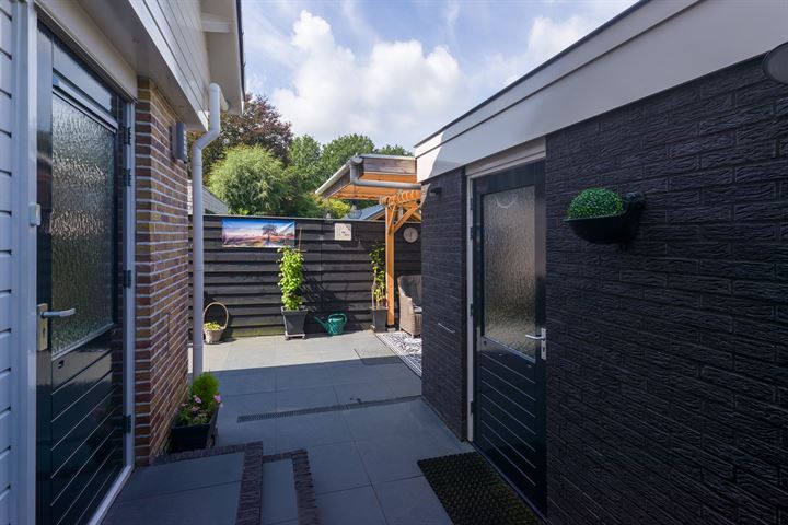 View photo 16 of Hazelaarstraat 26