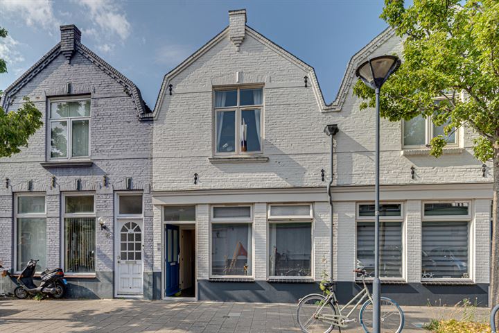 View photo 2 of Clijverstraat 63