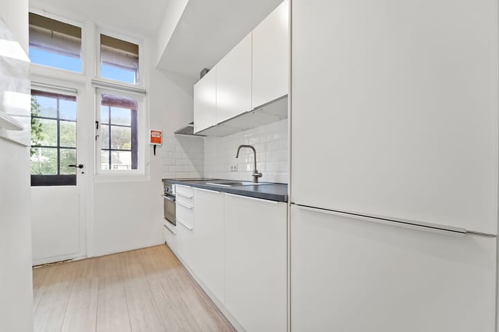 Photo 19 of Julianalaan 26