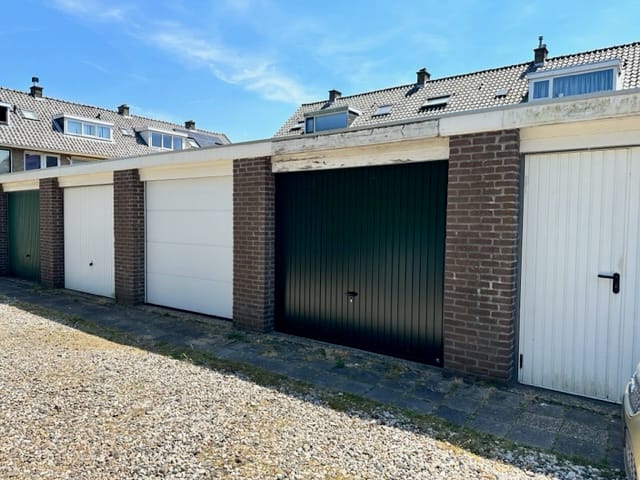 Foto 1 van Dr. Peter van Anrooijstraat 25-AG6